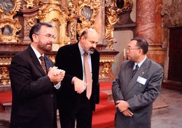Rabín David Rosen a princ Norodom Sirivudh u Nejsv. Salvátora (13.10.2009)
