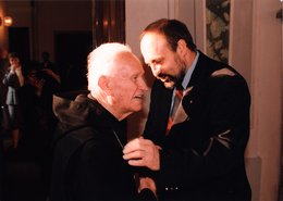 S opatem Anastázem Opaskem (1998)